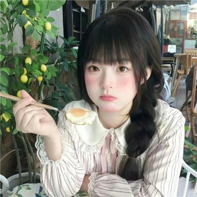 何班主和他的情人